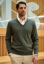 berlin_v-neck_-_moss_oliver_trouser_-_sand_-_download_for_web.jpg