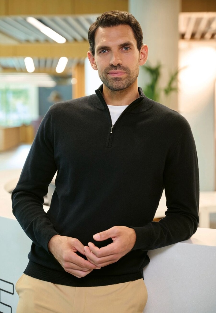copenhagen_quarter_zip_jumper_-_black_-_download_for_web.jpg
